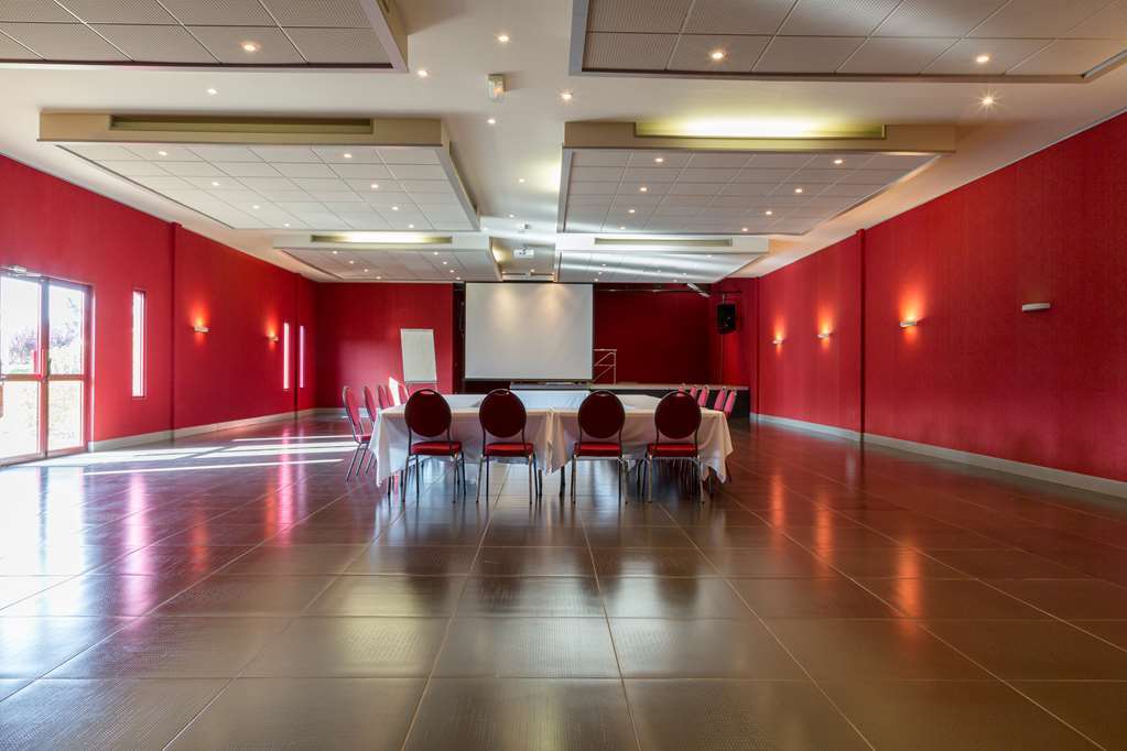 Hotel Confort Le Moulin Rouge Террассон Удобства фото